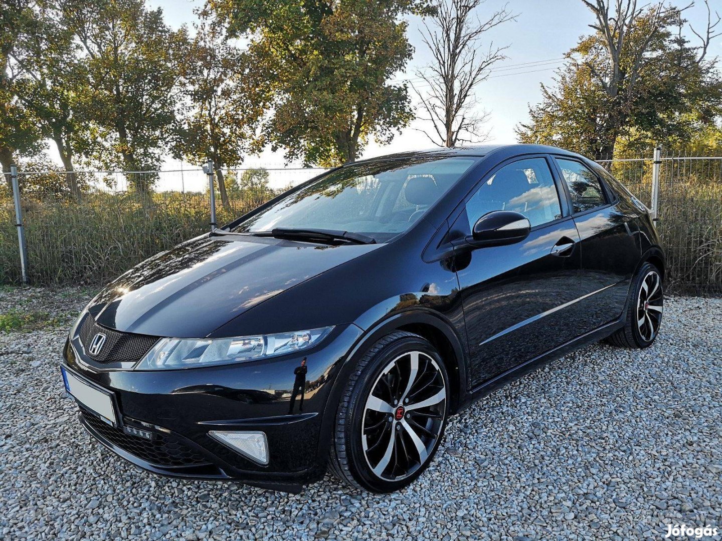 Honda Civic 1.8 Sport Szervizkönyves.Parkolórad...