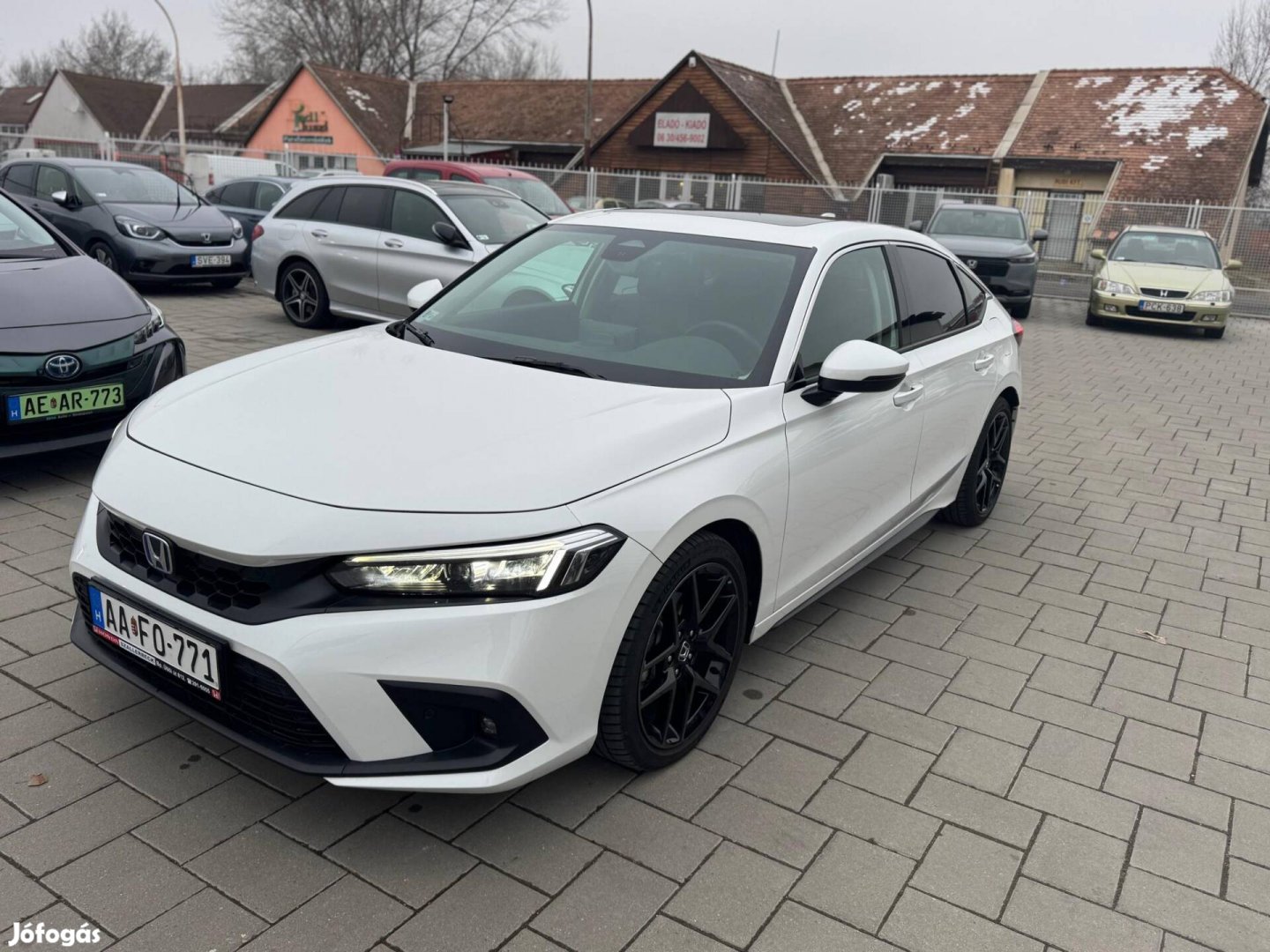 Honda Civic 2.0 i-MMD Hybrid Advance ecvt Magya...
