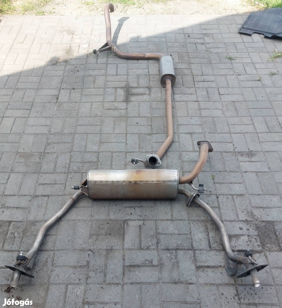 Honda Civic 8 gen 2006-12 kipufogó dob közép