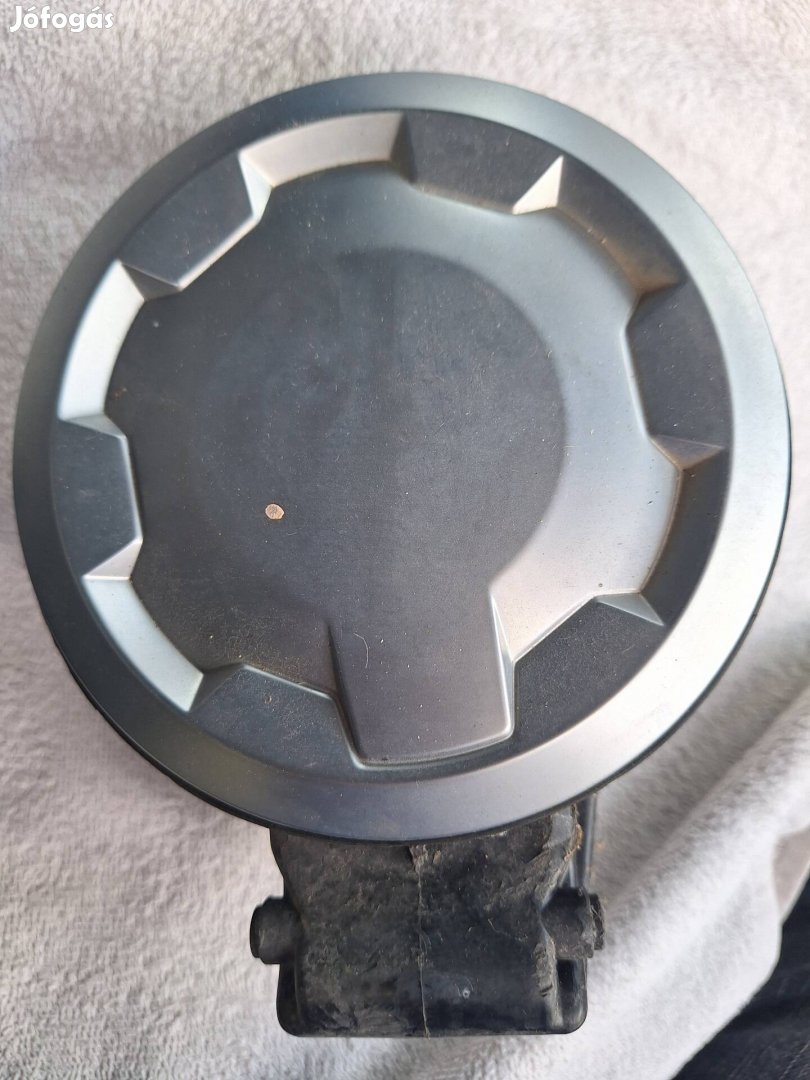 Honda Civic 8gen Ufo tankajtó