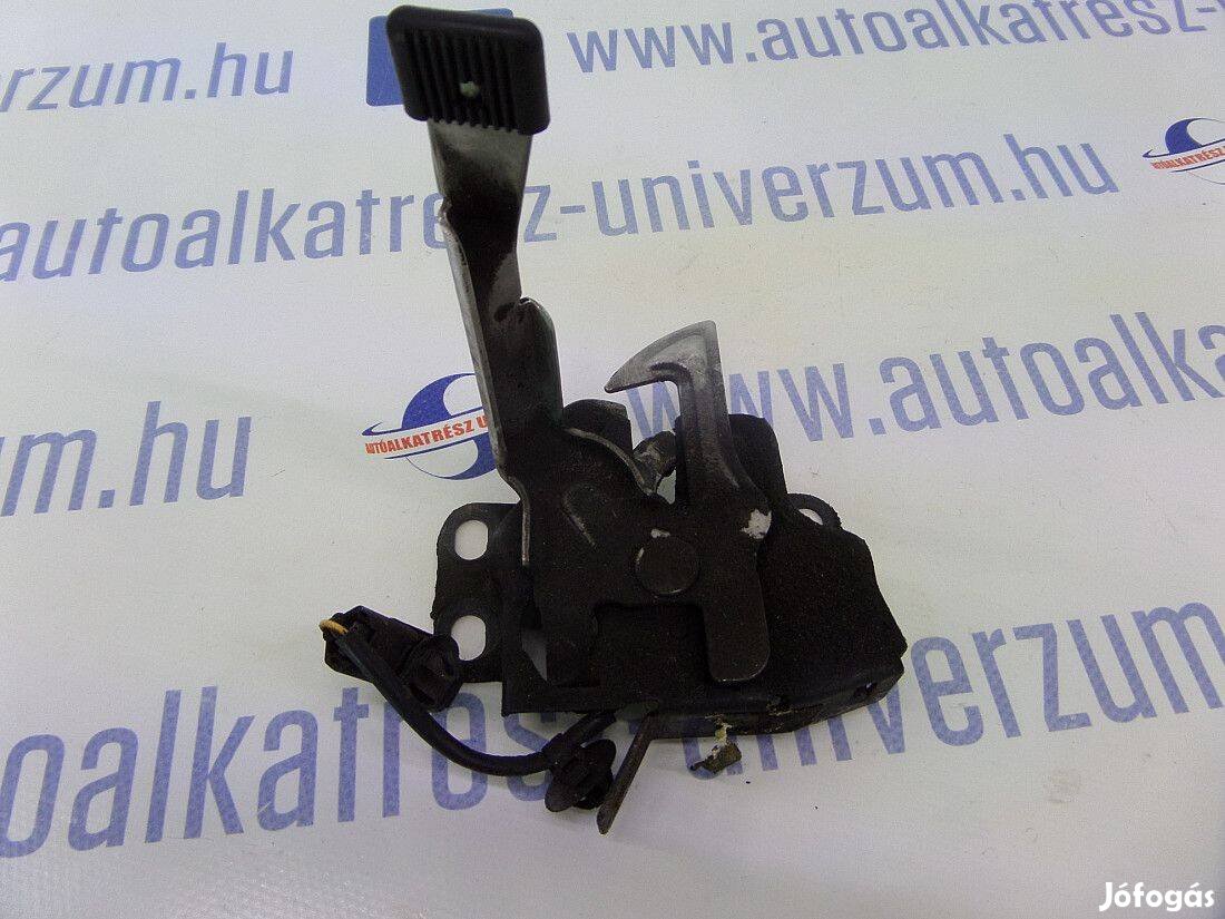 Honda Civic MK8 UFO Gyári motorháztető zár, zárszerkezet, Bontott