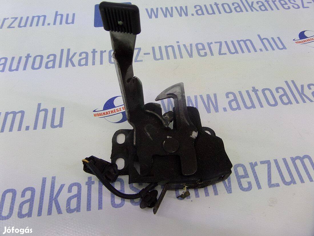 Honda Civic MK8 UFO Gyári motorháztető zár, zárszerkezet, Bontott