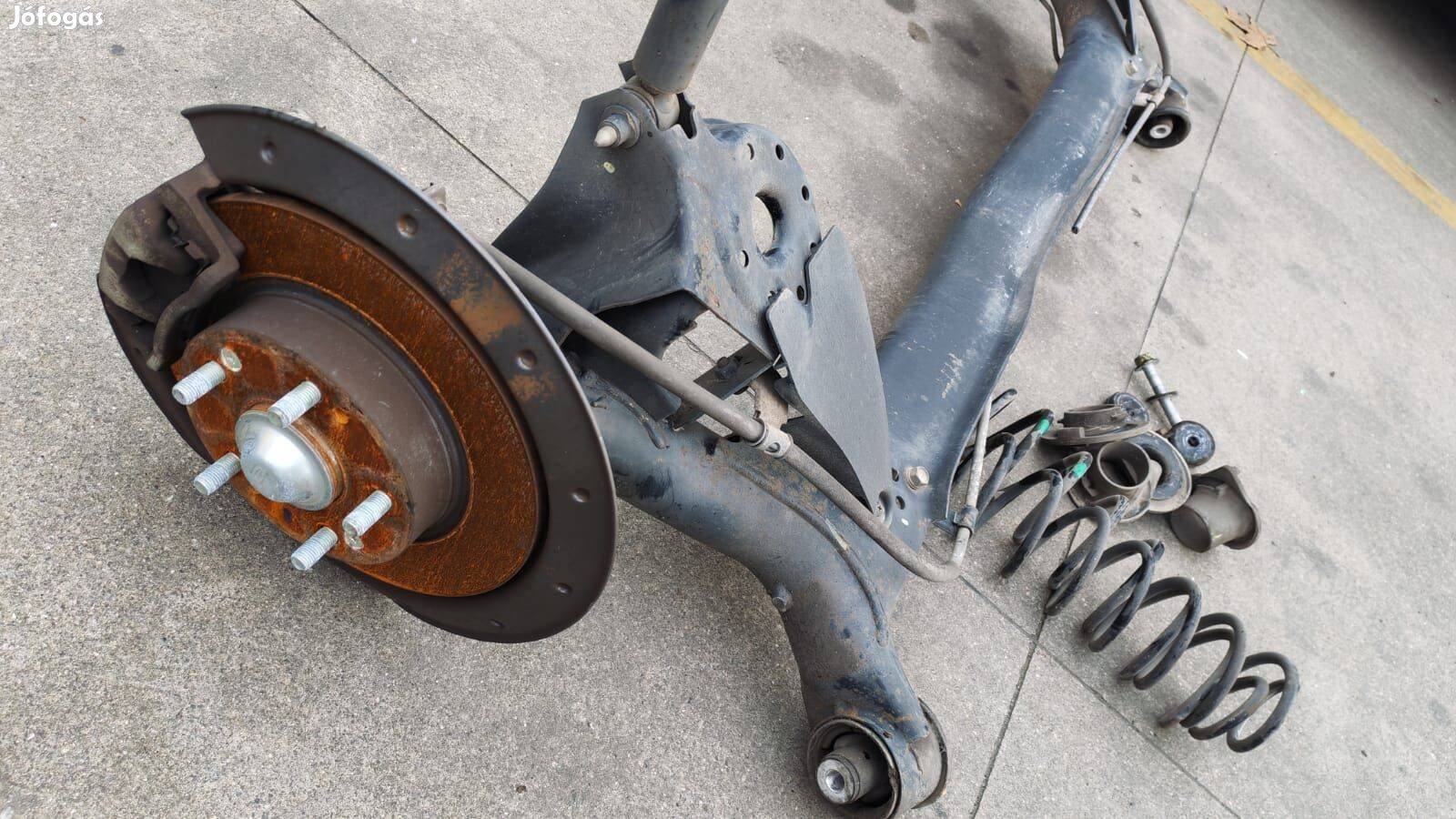 Honda Civic UFO Hátsó Futómű , HID 2005-11