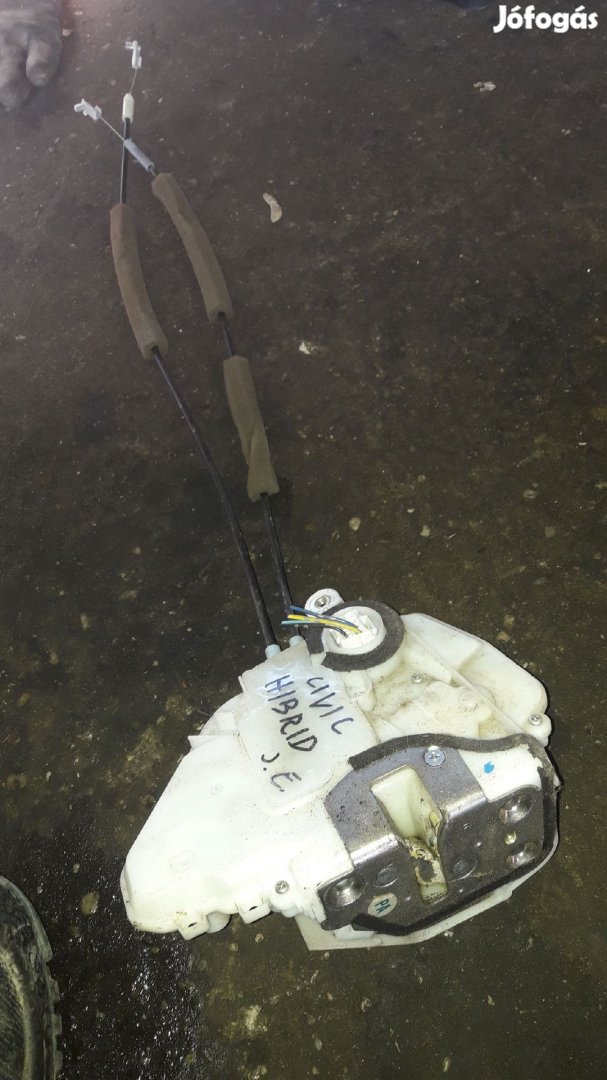 Honda Civic VIII Jobb Első Ajtó Zárszerkezet Központizár