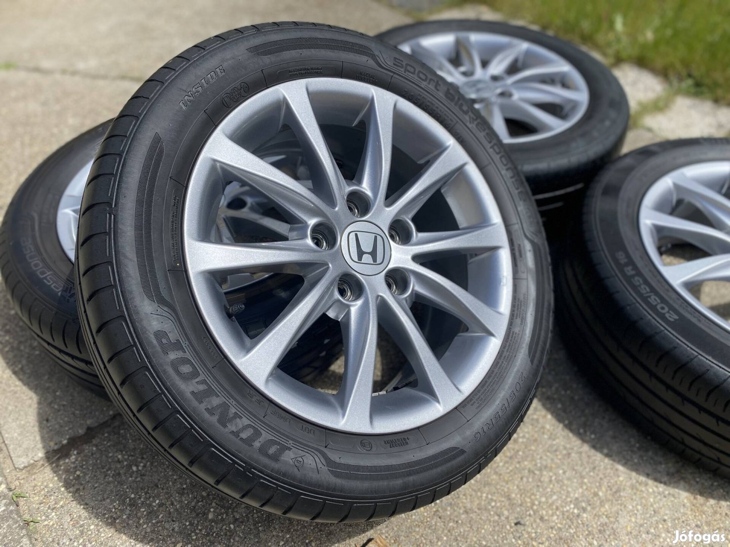 Honda Civic gyári 16"-os Enkei alufelni szett 205/55R16 nyári