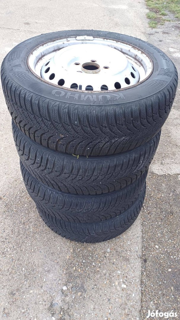 Honda Civic télikerék garnitúra 5x114.3 205/55 R16 Kumho téligumival