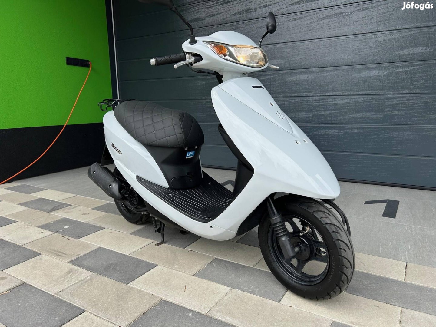 Honda DIO 5484km---4 ütemű---gyönyörű állapot--...