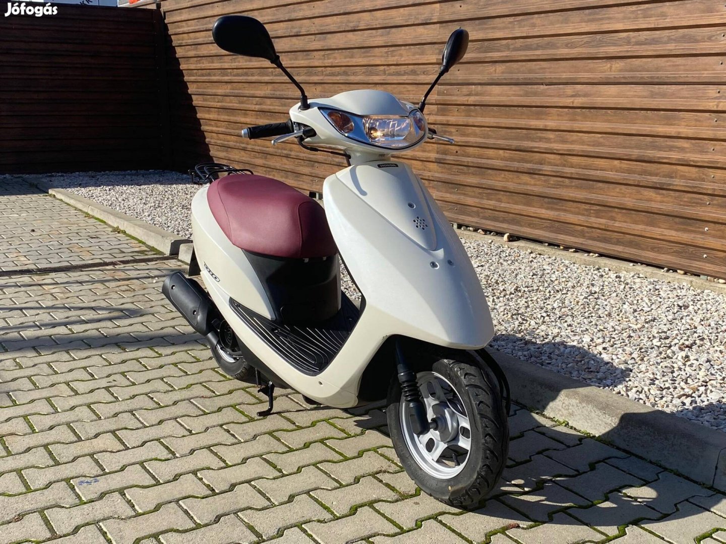 Honda DIO 7700km---4 ütemű---gyönyörű állapot--...