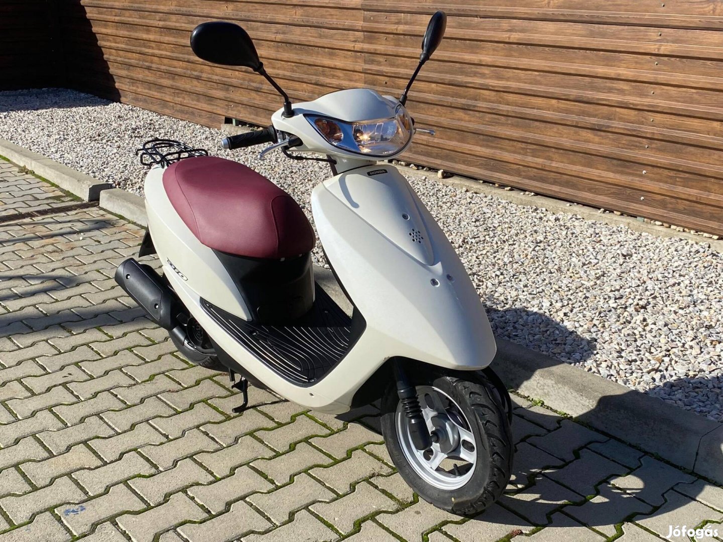 Honda DIO 7700km---4 ütemű---gyönyörű állapot--...