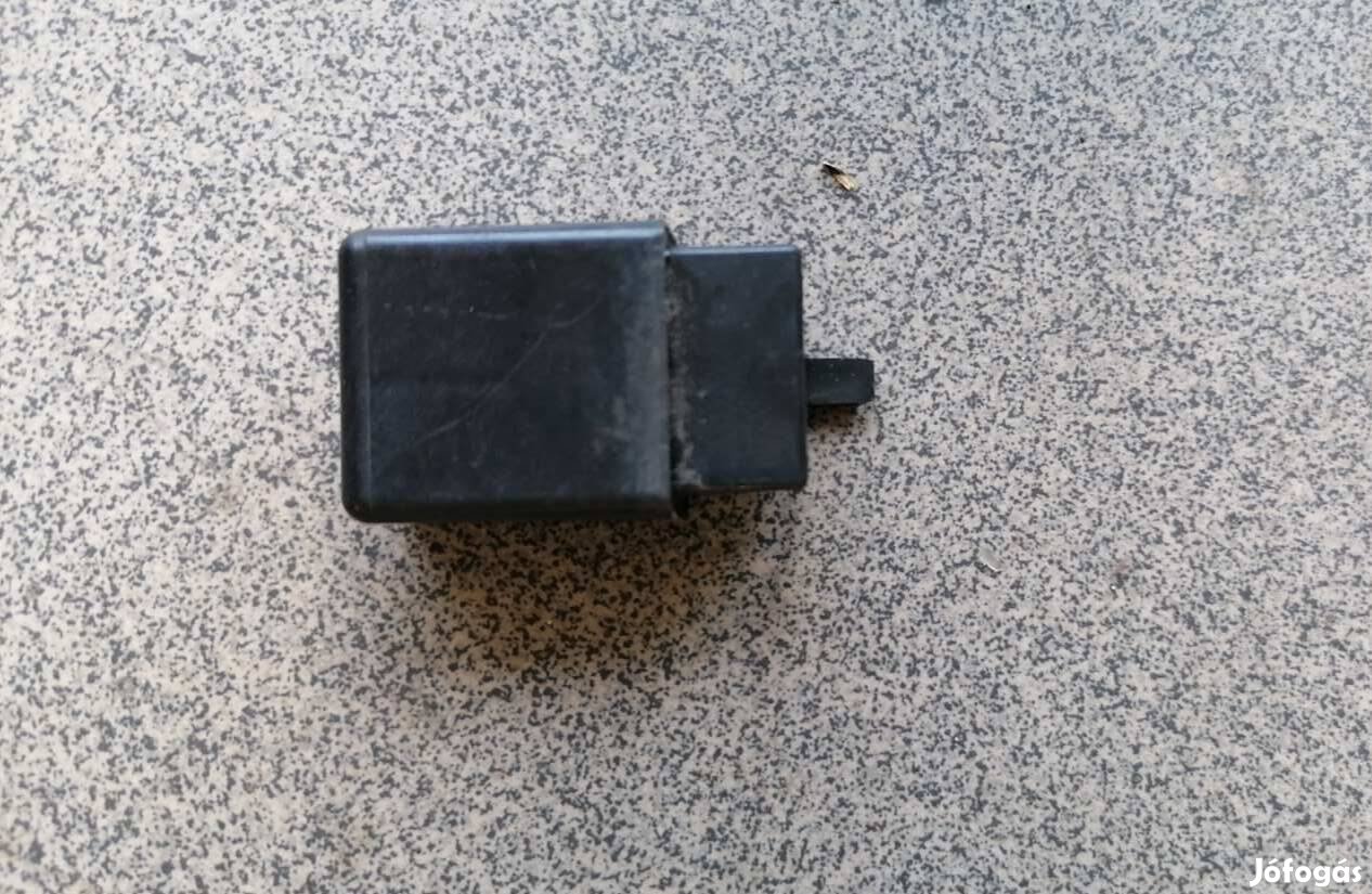 Honda Dio AF 35 önindító relé