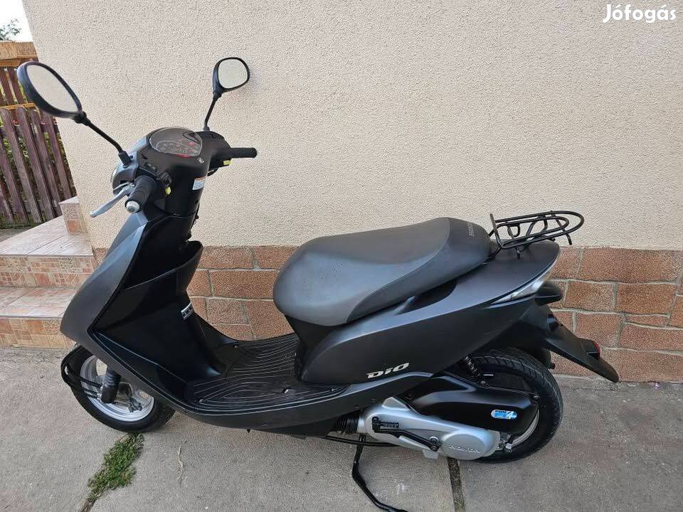 Honda Dio AF 68 4T