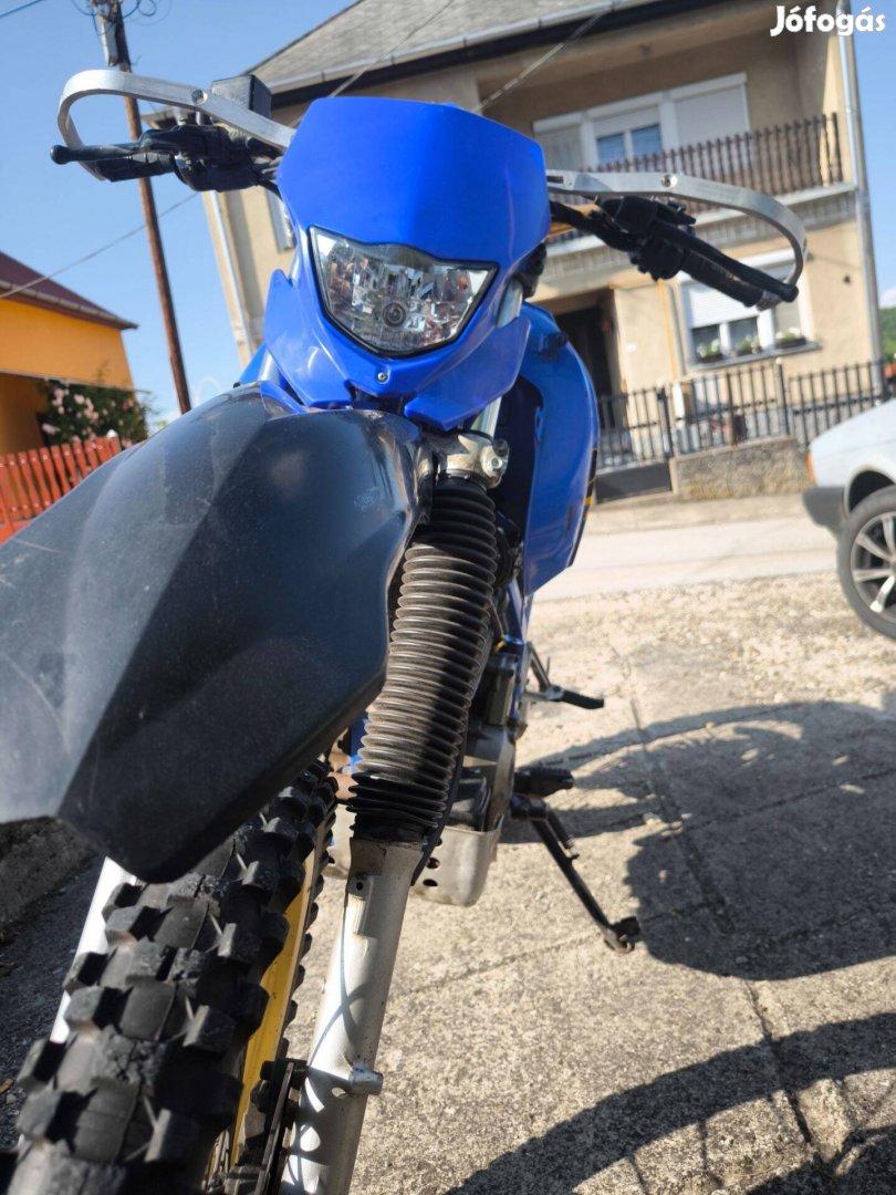 Honda Dominator Nx 644 cm