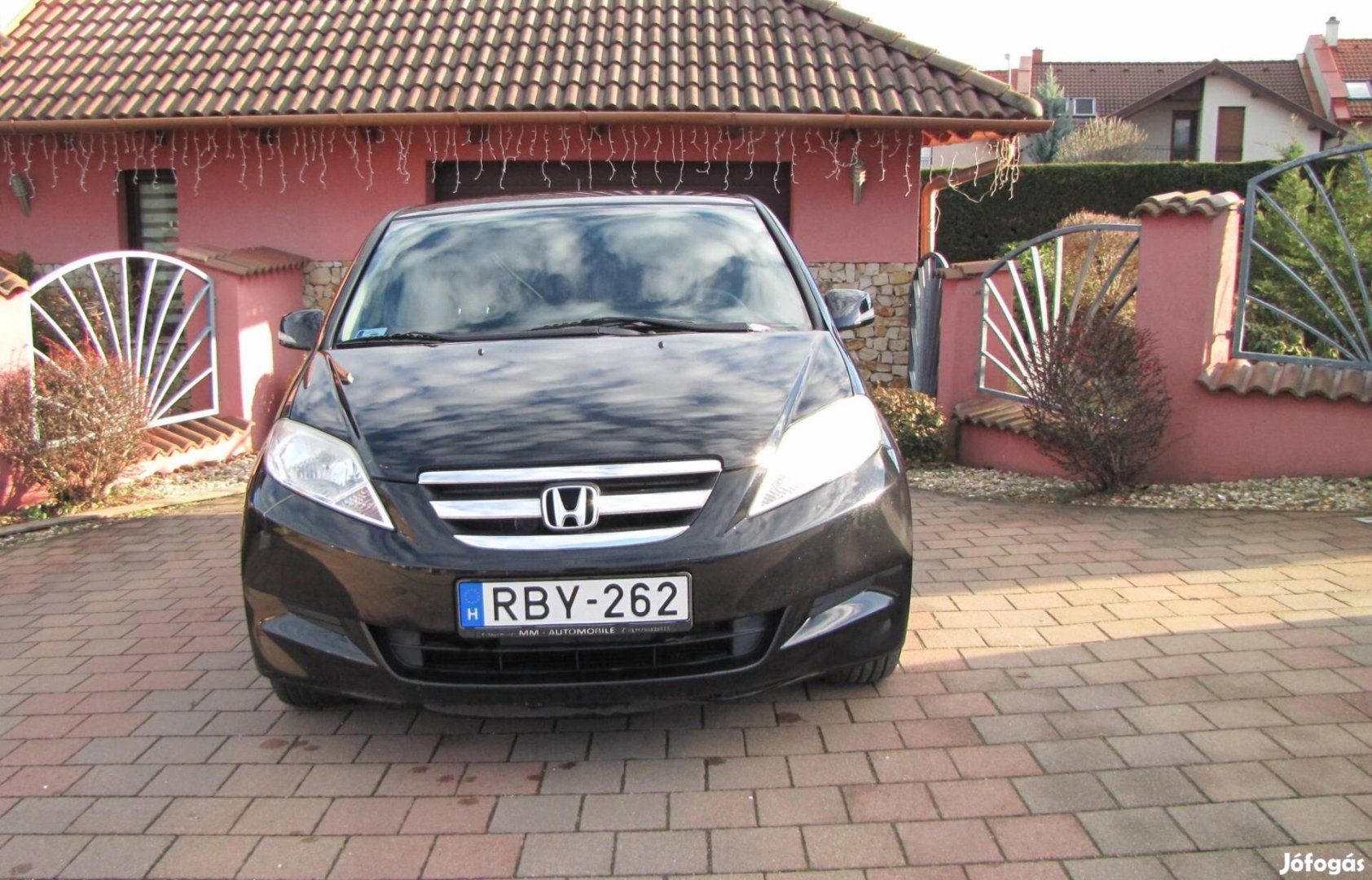 Honda FR-V 1.7 Comfort Benzines. Friss Vizsga....