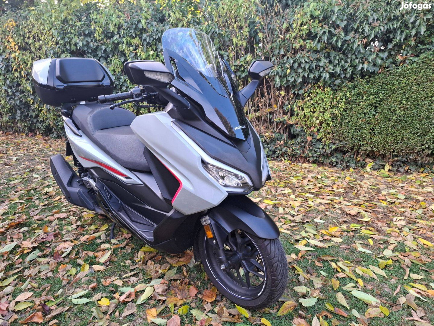 Honda Forza 125