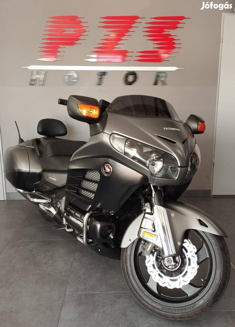 Honda GL 1800 F6B GOLD Wing