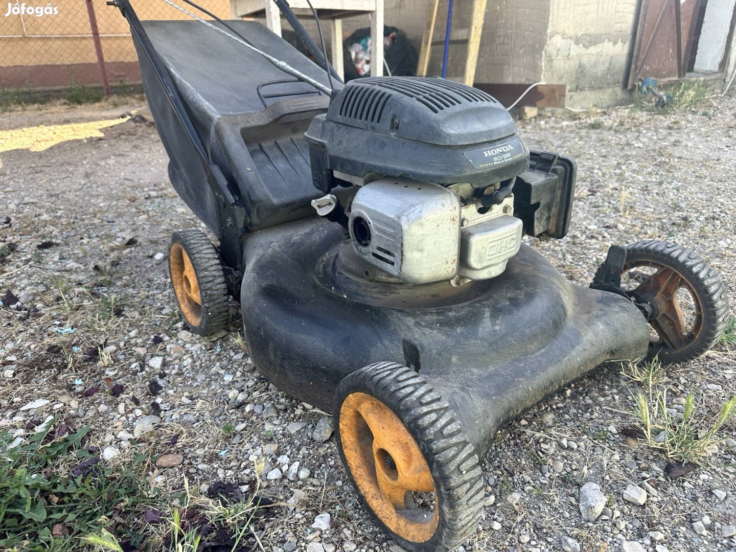 Honda Gcv 135 fűnyíró