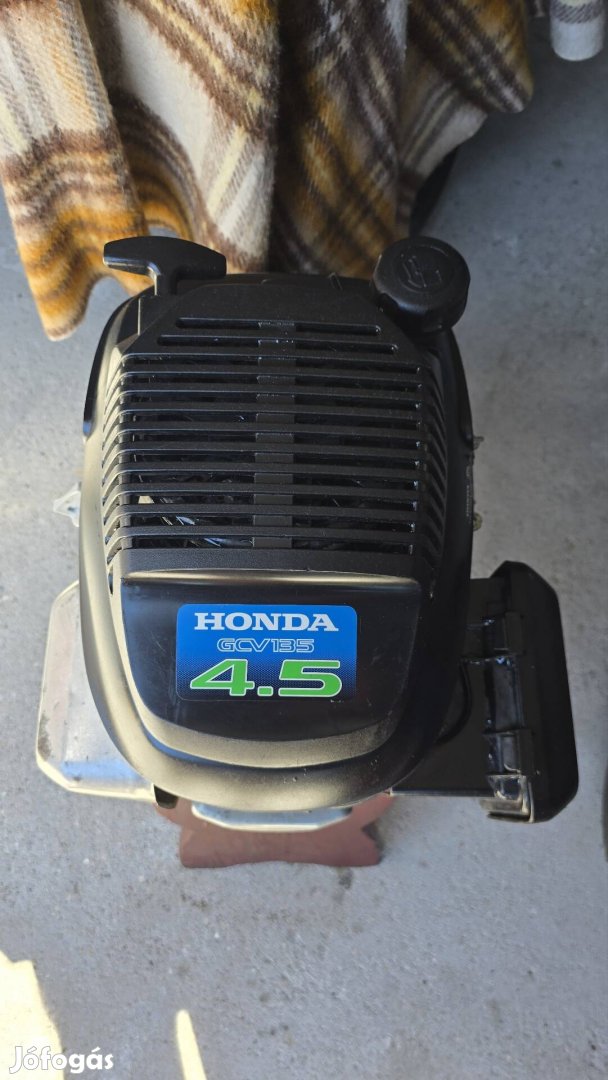 Honda Gcv 135ös fűnyíró motorok 
