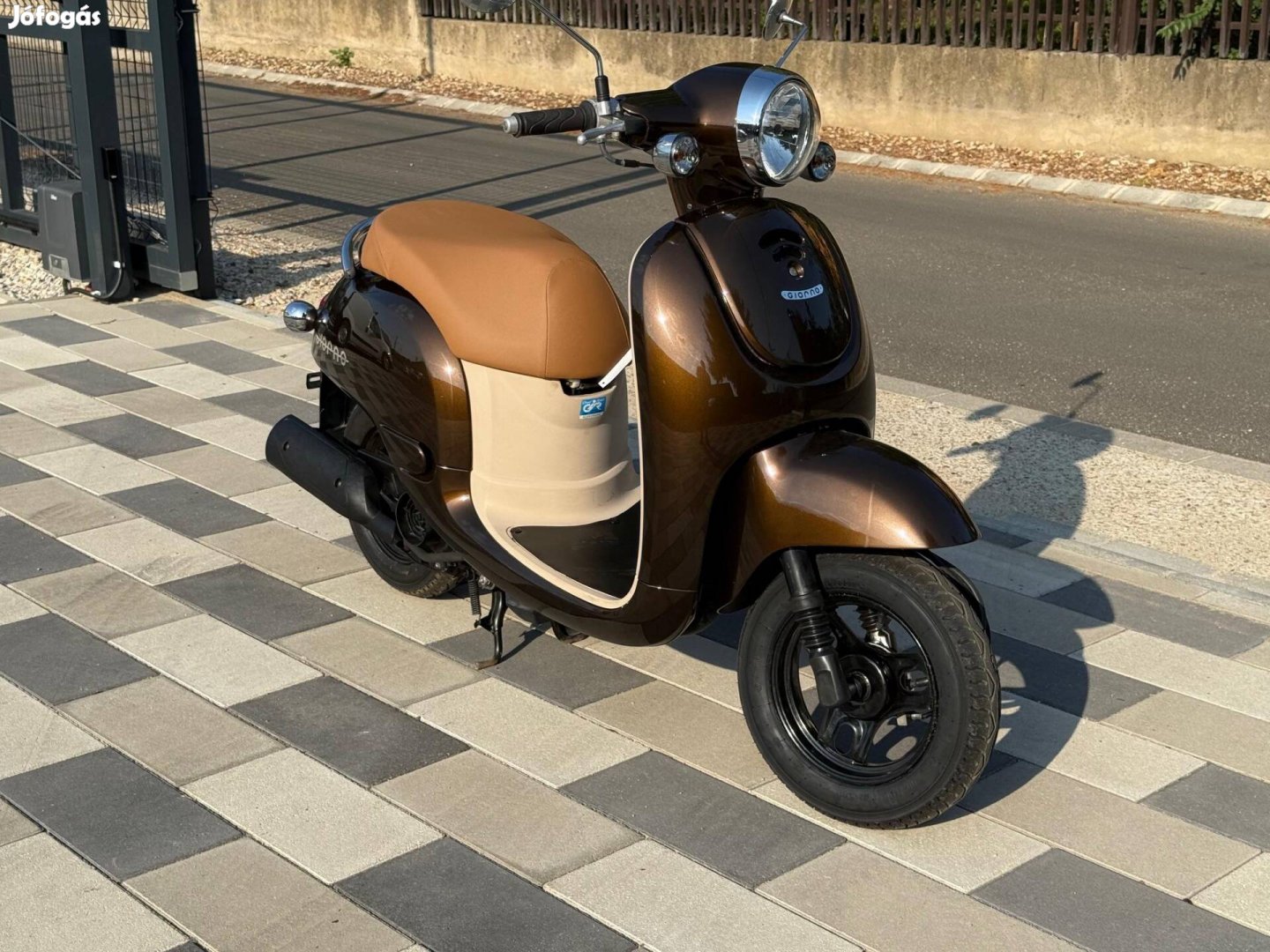 Honda Giorno 4 ütemű---gyönyörű állapot---mokka...
