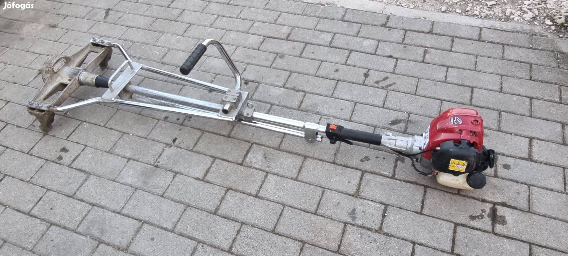 Honda Gx25 Technoflex négyütemű betonlehúzó betonsimító vibrogerenda