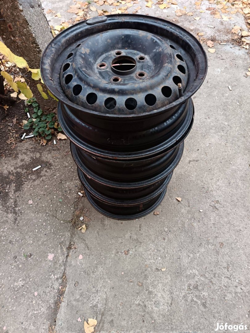 Honda Gyári acélfelni kitűnő állapotban!