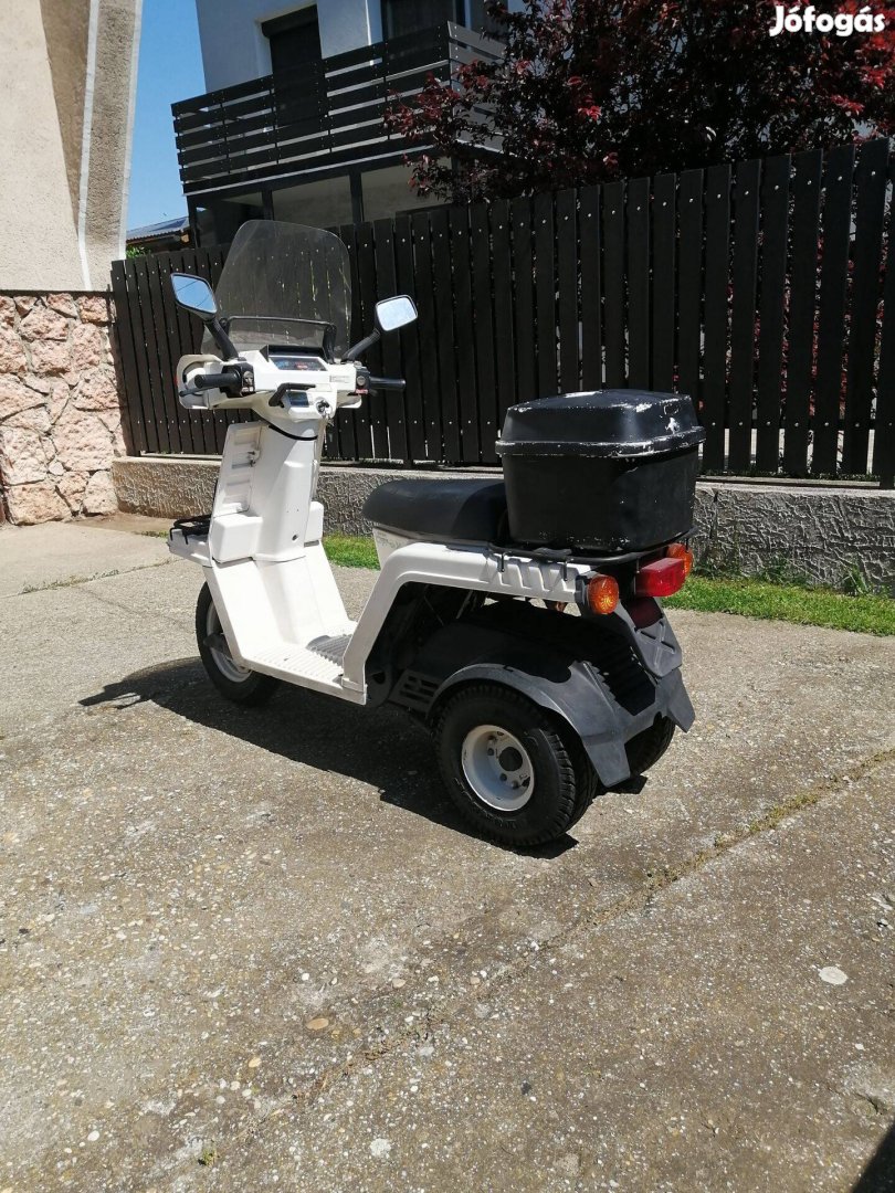 Honda Gyro 3 kerekü robogó