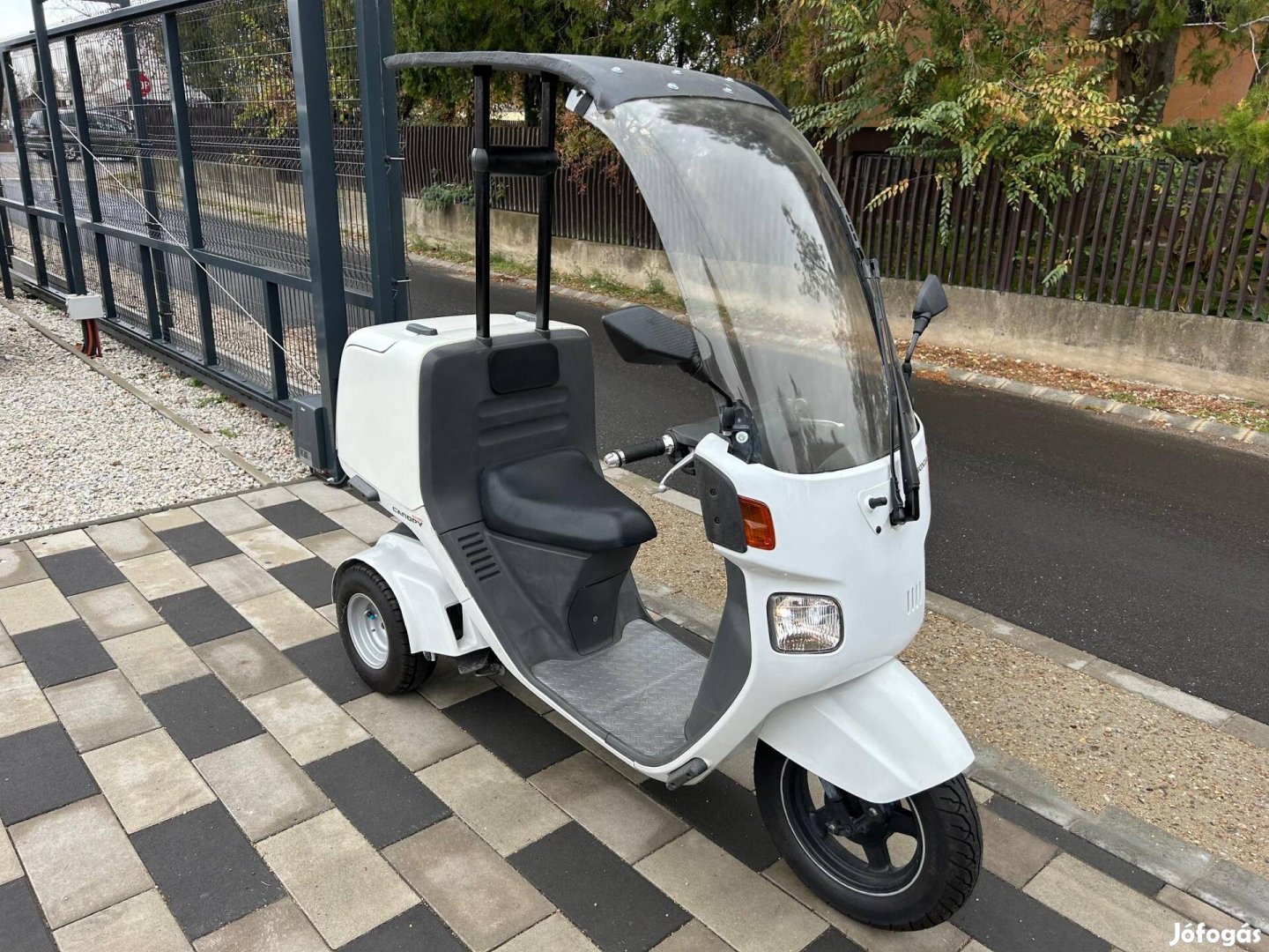 Honda Gyro Canopy 4 ütemű---Új gumik---Friss sz...