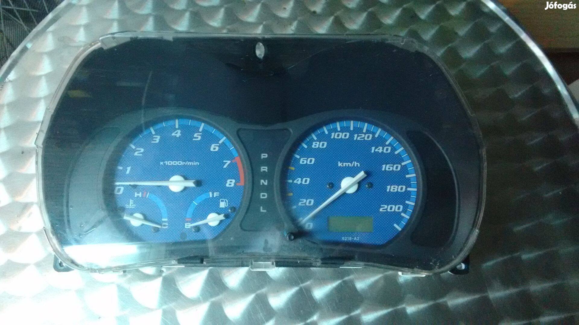 Honda HRV műszerfal HR-0265)
