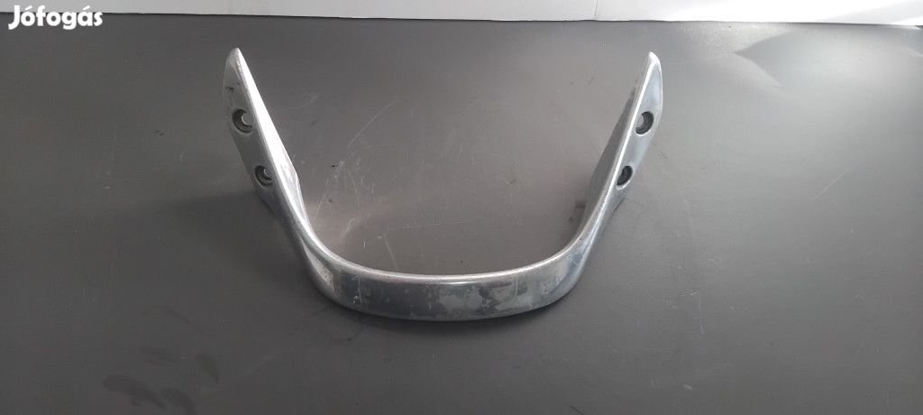 Honda Hornet 600 Kapaszkodó