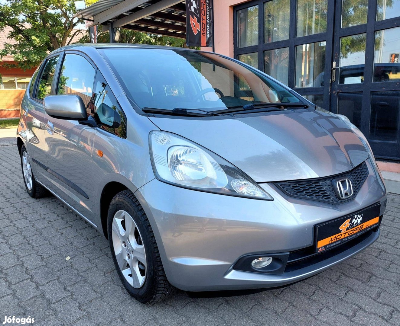 Honda Jazz 1.2 Trend Plus Vezetett Szervizkönyv...