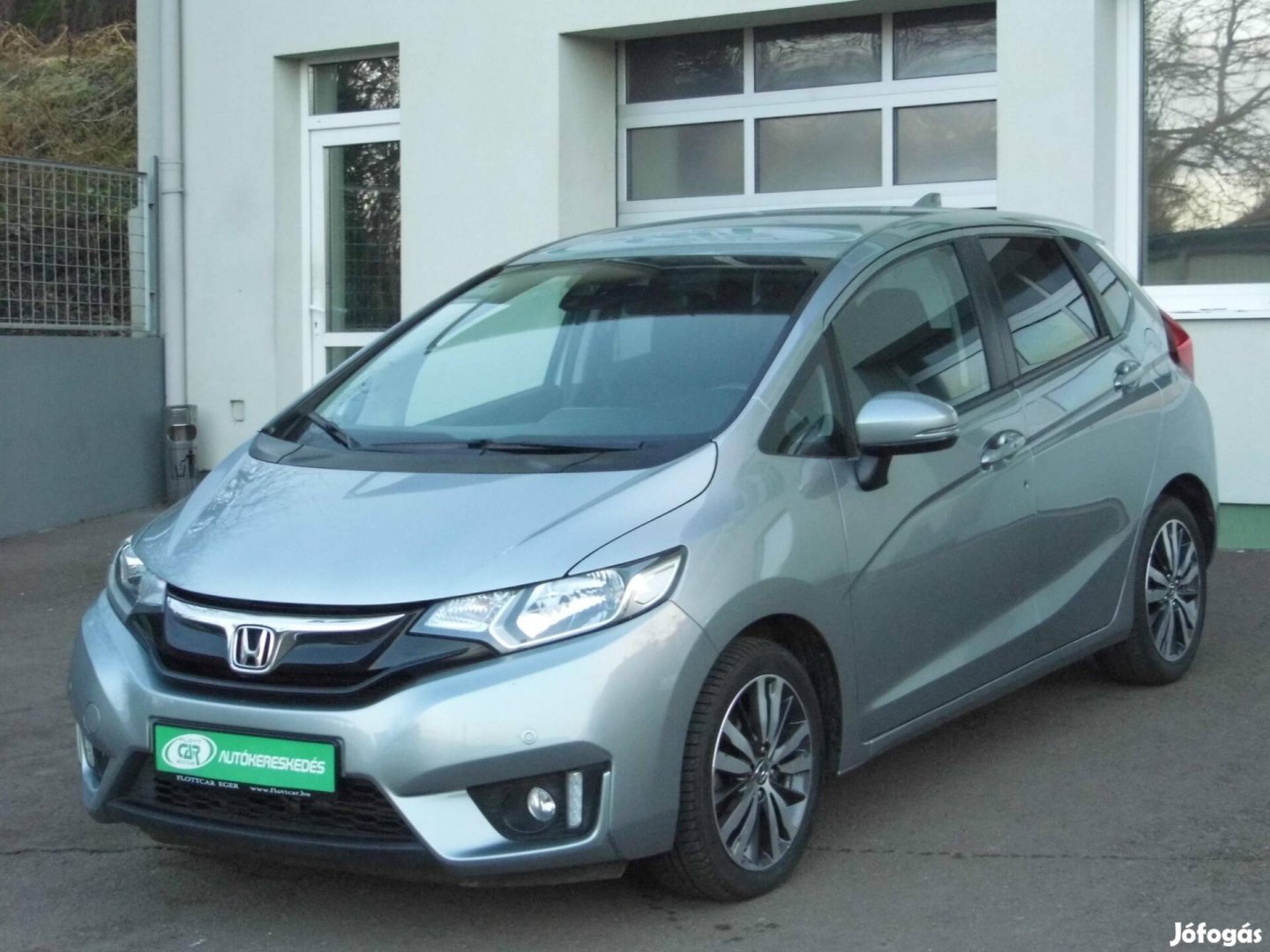 Honda Jazz 1.3 Elegance Szervizkönyv-Ülésfűtés-...