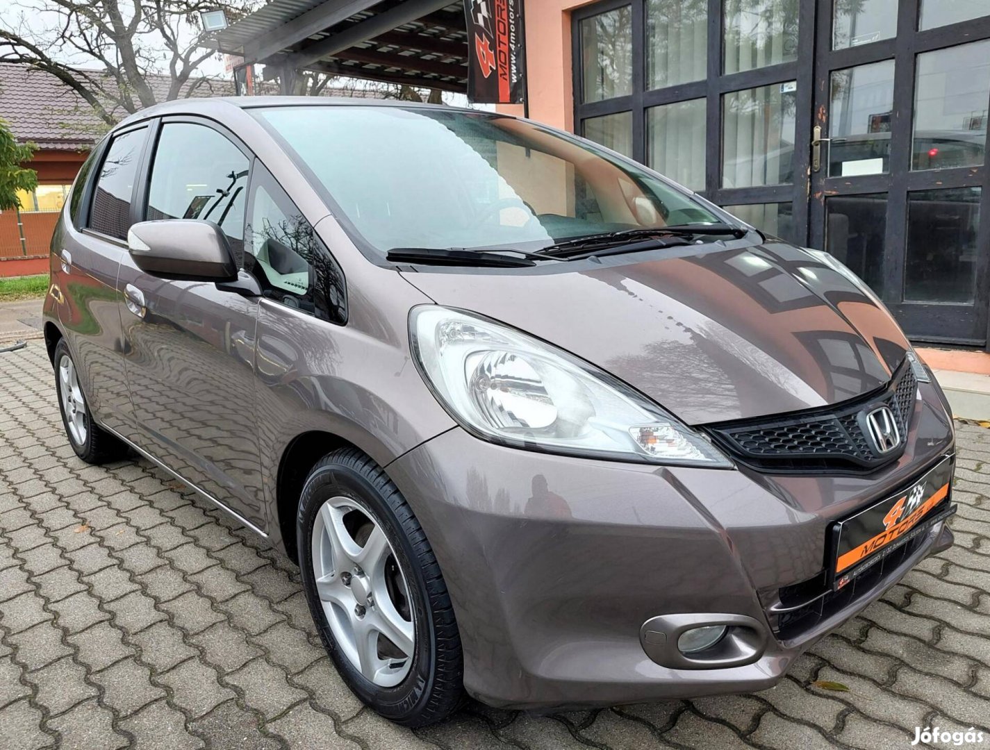 Honda Jazz 1.4 Elegance CVT Márkaszervizben SZE...