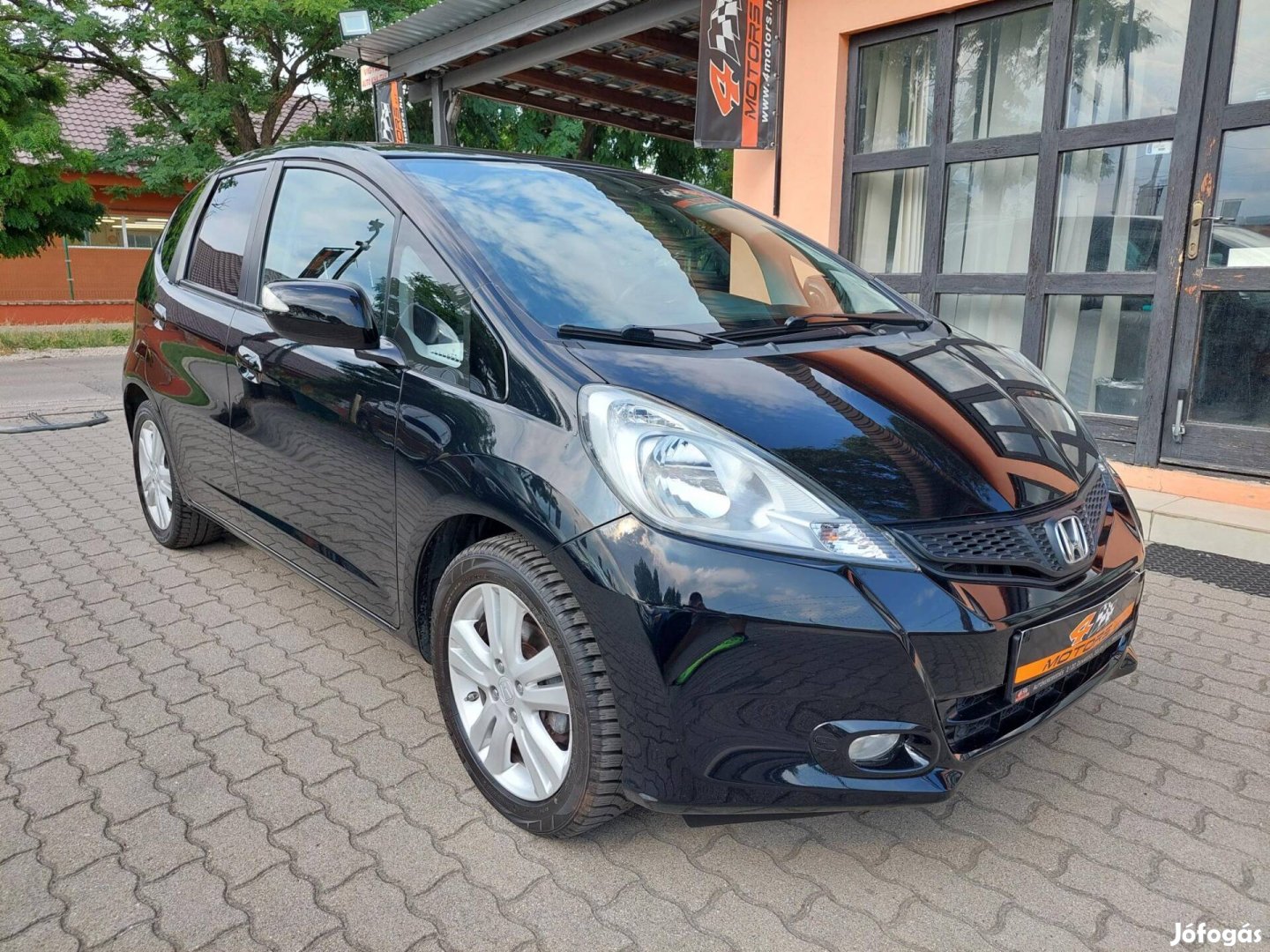 Honda Jazz 1.4 Elegance Plus Vezetett Szervizkö...