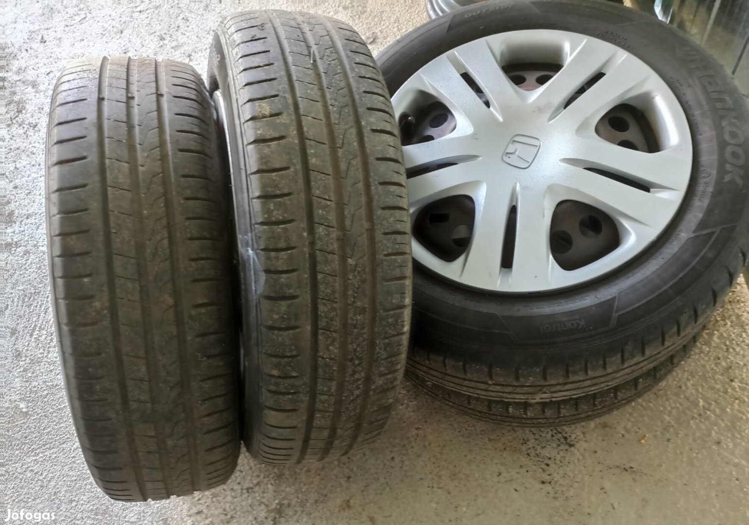 Honda Jazz felni 175/65r15 jó állapotú nyárigumi