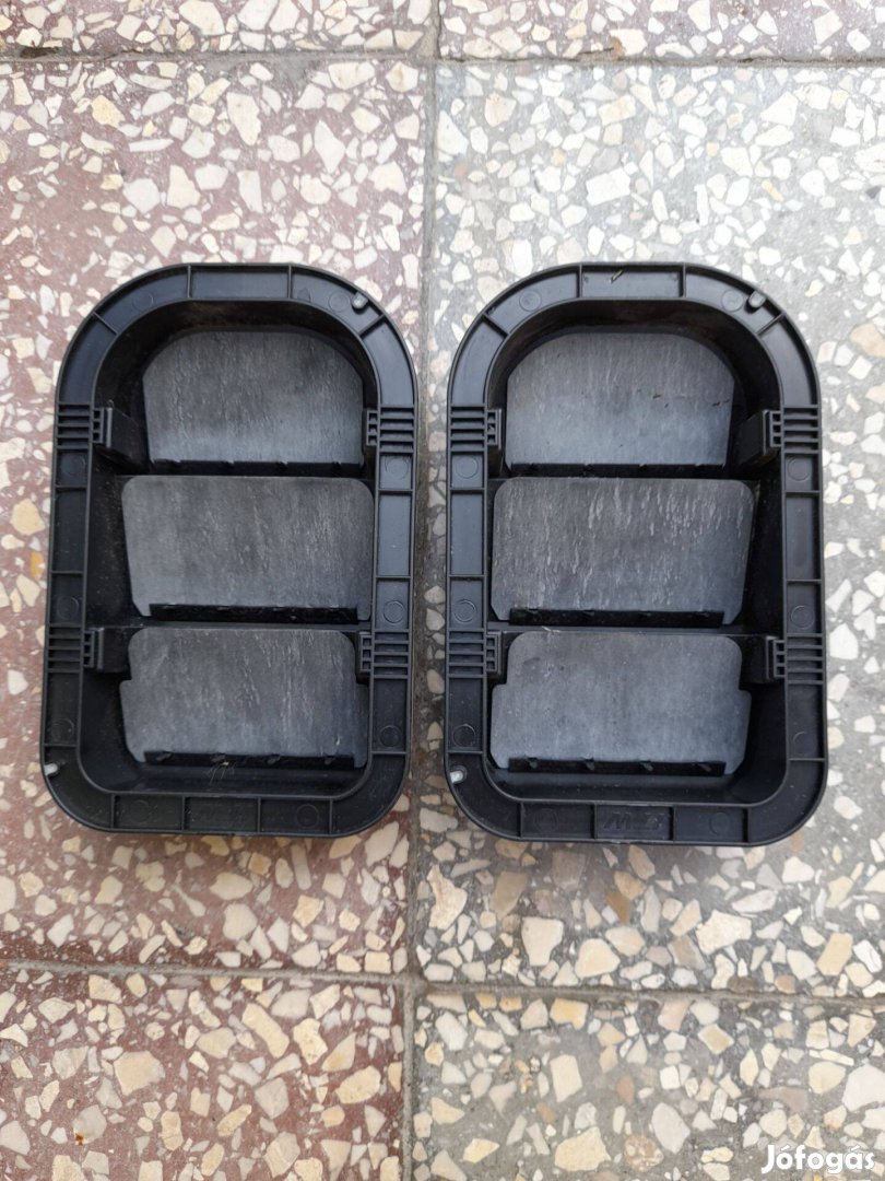 Honda Jazz hátsó szellőzők eladók