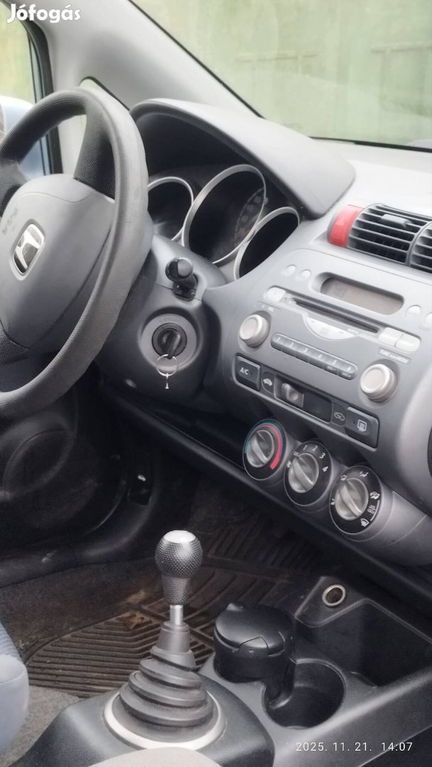 Honda Jazz megkimélt szép állapotban osztrák papirjaival 
