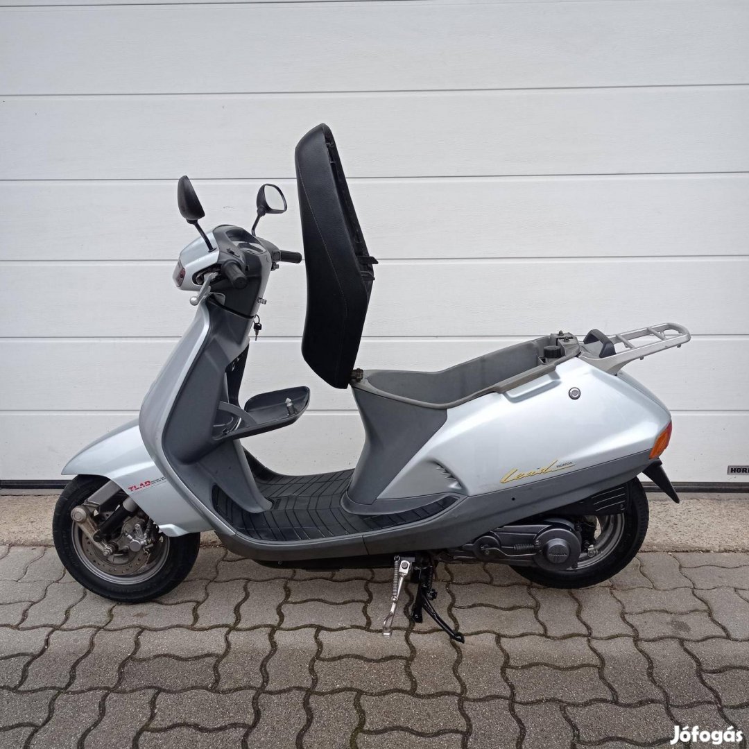 Honda Lead 50 AF20 2T Szép gyári!