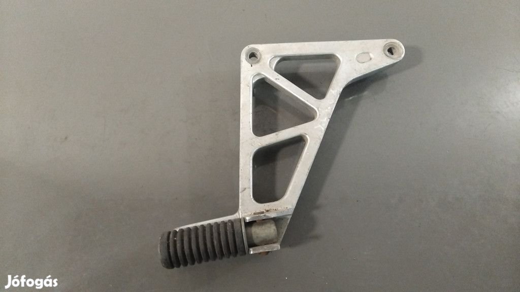 Honda Mtx 125 (1983-1990) - Jobb hátsó lábtartó konzol és tüske