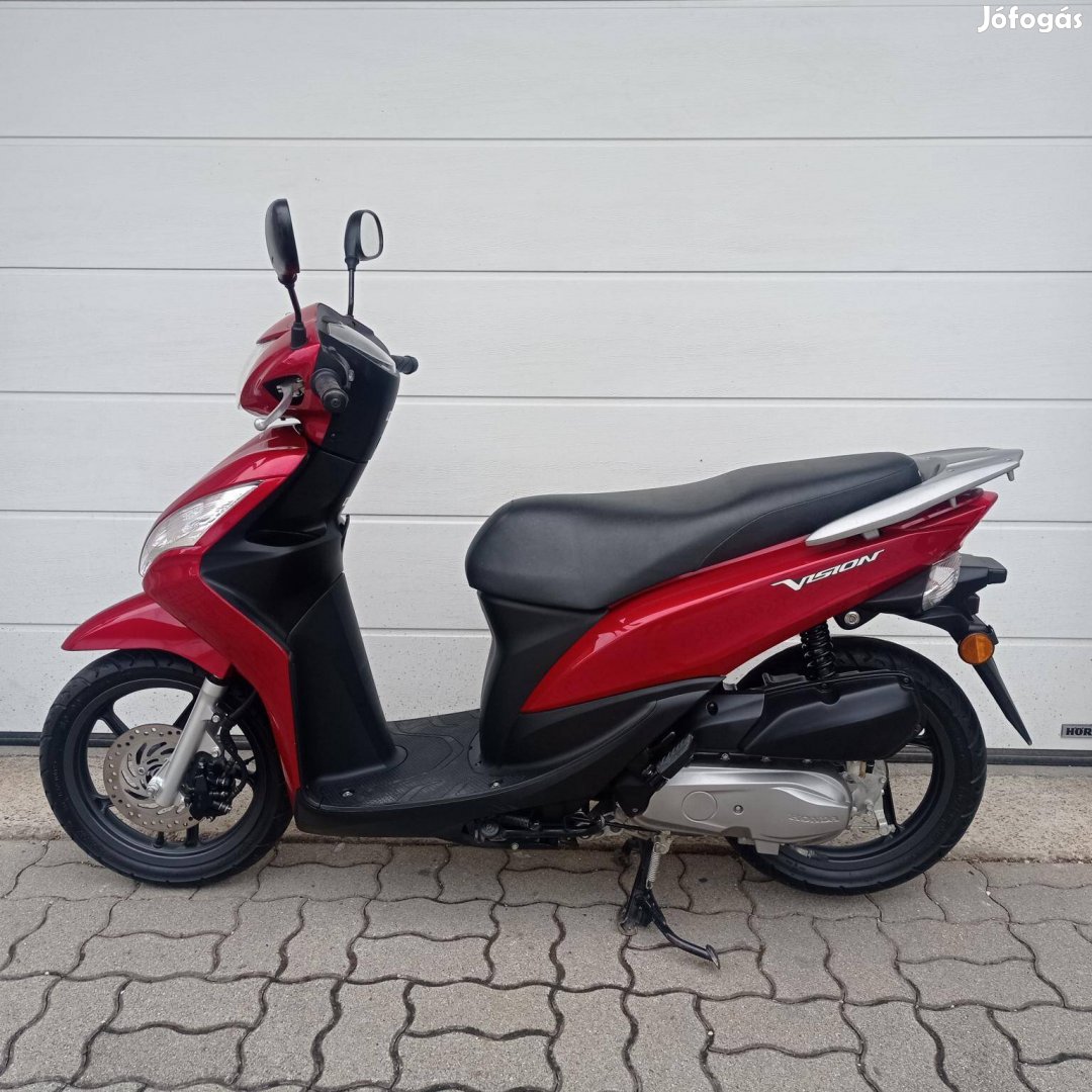 Honda NSC 50 Vision 50 4T Injektoros. Újszerű!...