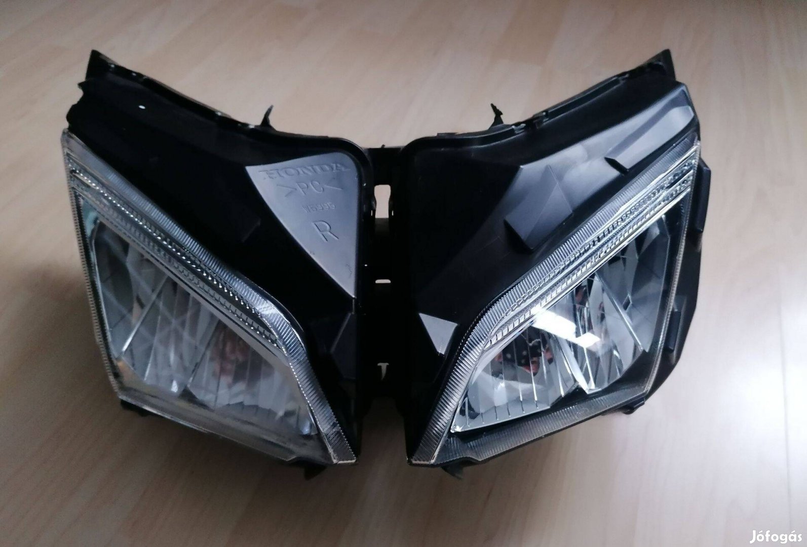 Honda NSS 750 Forza Első lámpa