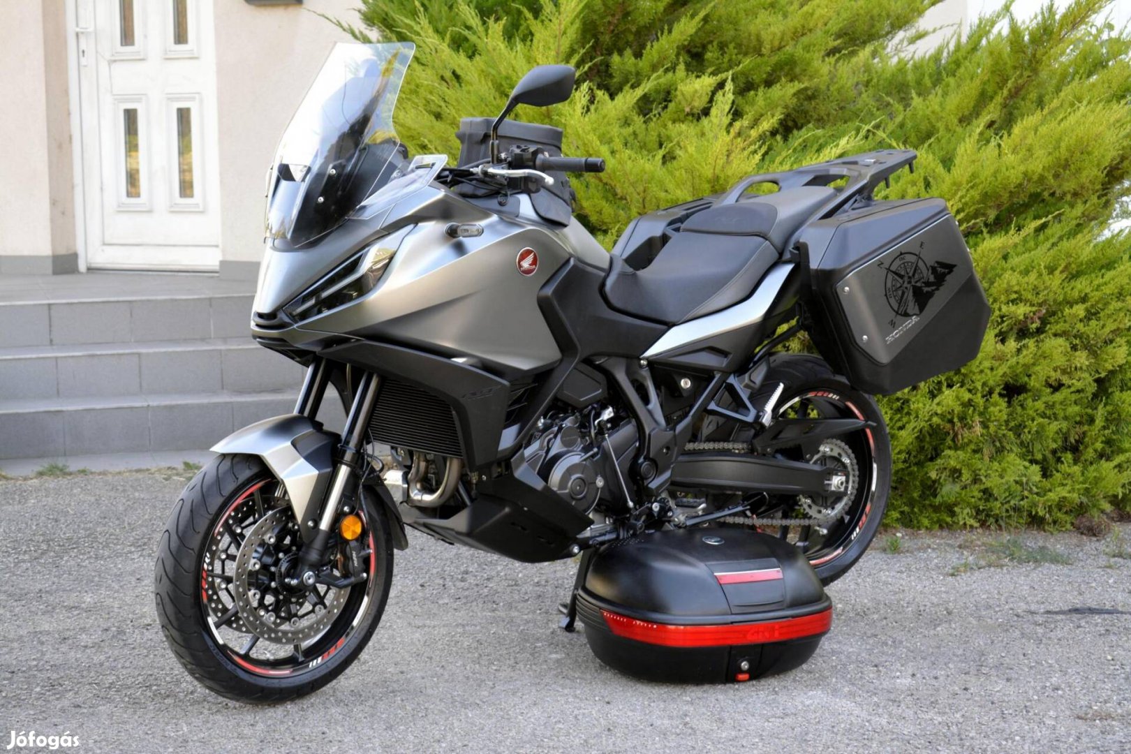 Honda NT1100A MO-i.ABS.TC.1-Tulaj.VEZ.SZ.Könyv....
