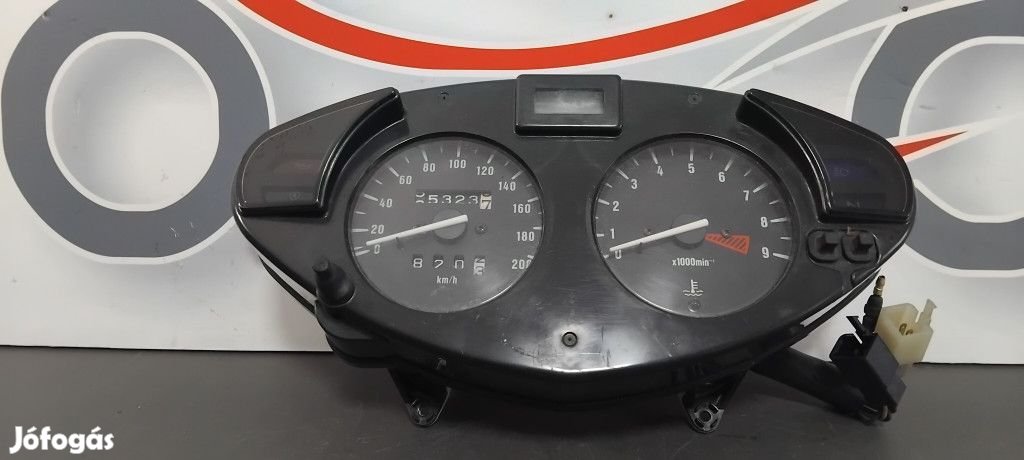 Honda NT 650 Kilóméteróra