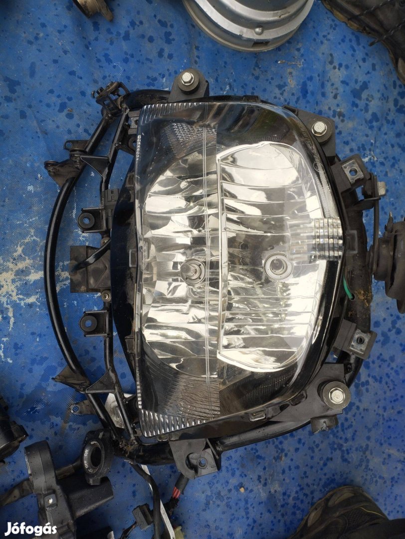 Honda NT 700 V Deauville alkatrész , első lámpa