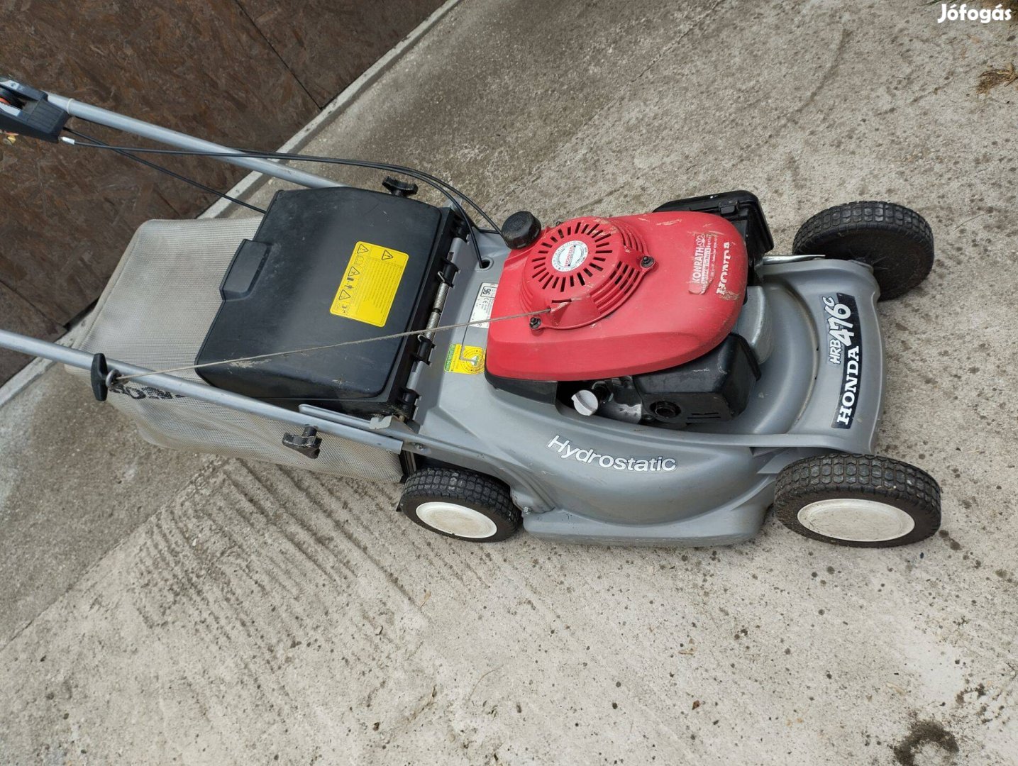 Honda Önjáró fűnyíró