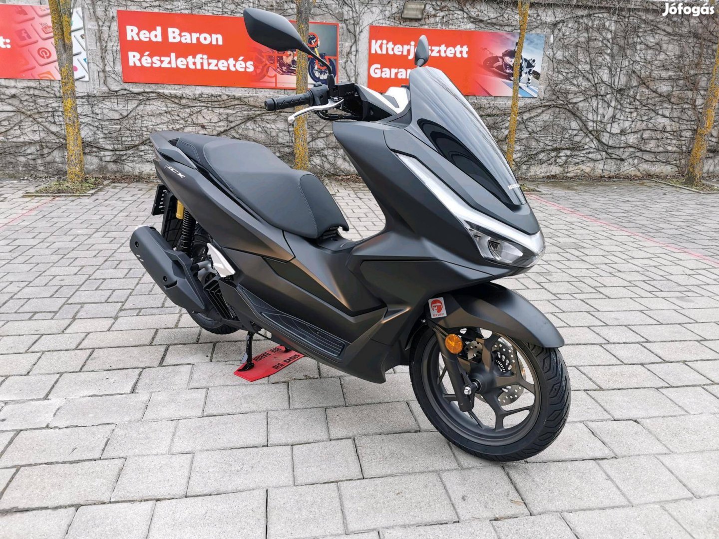 Honda PCX 125 6 év kiterjesztett gyártói jótáll...
