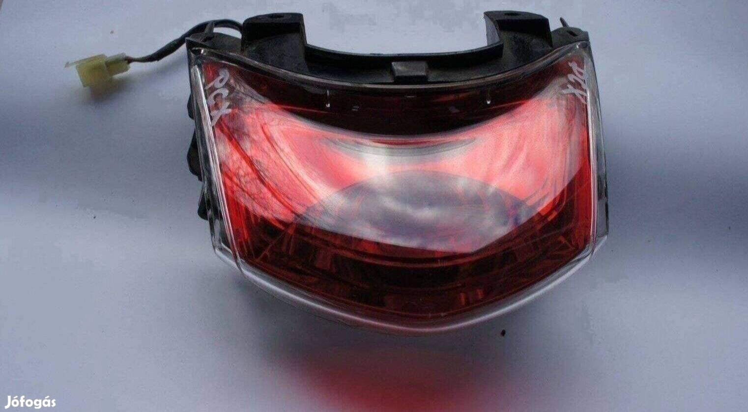 Honda PCX komplett hátsó lámpa