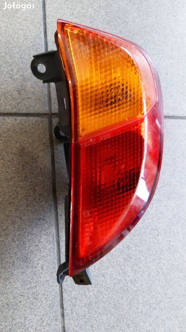Honda Pantheon 2t jobb hátsó lámpa