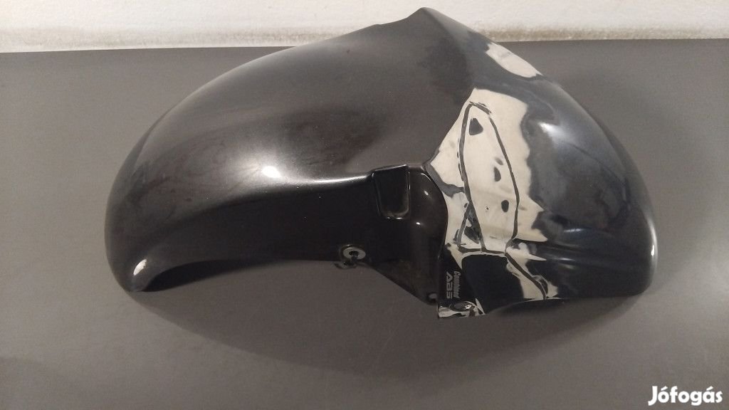 Honda SWT 400 Silverwing (2009) - Első sárvédő - Javított - 61100-MFT