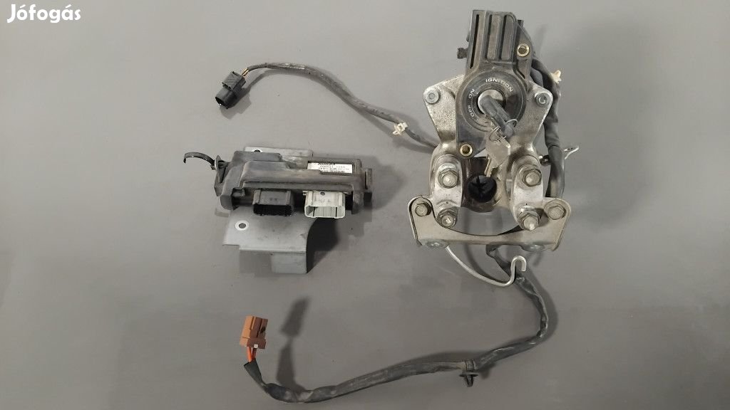 Honda SWT 400 (2009-2013) - Gyújtáskapcsoló, immo szett