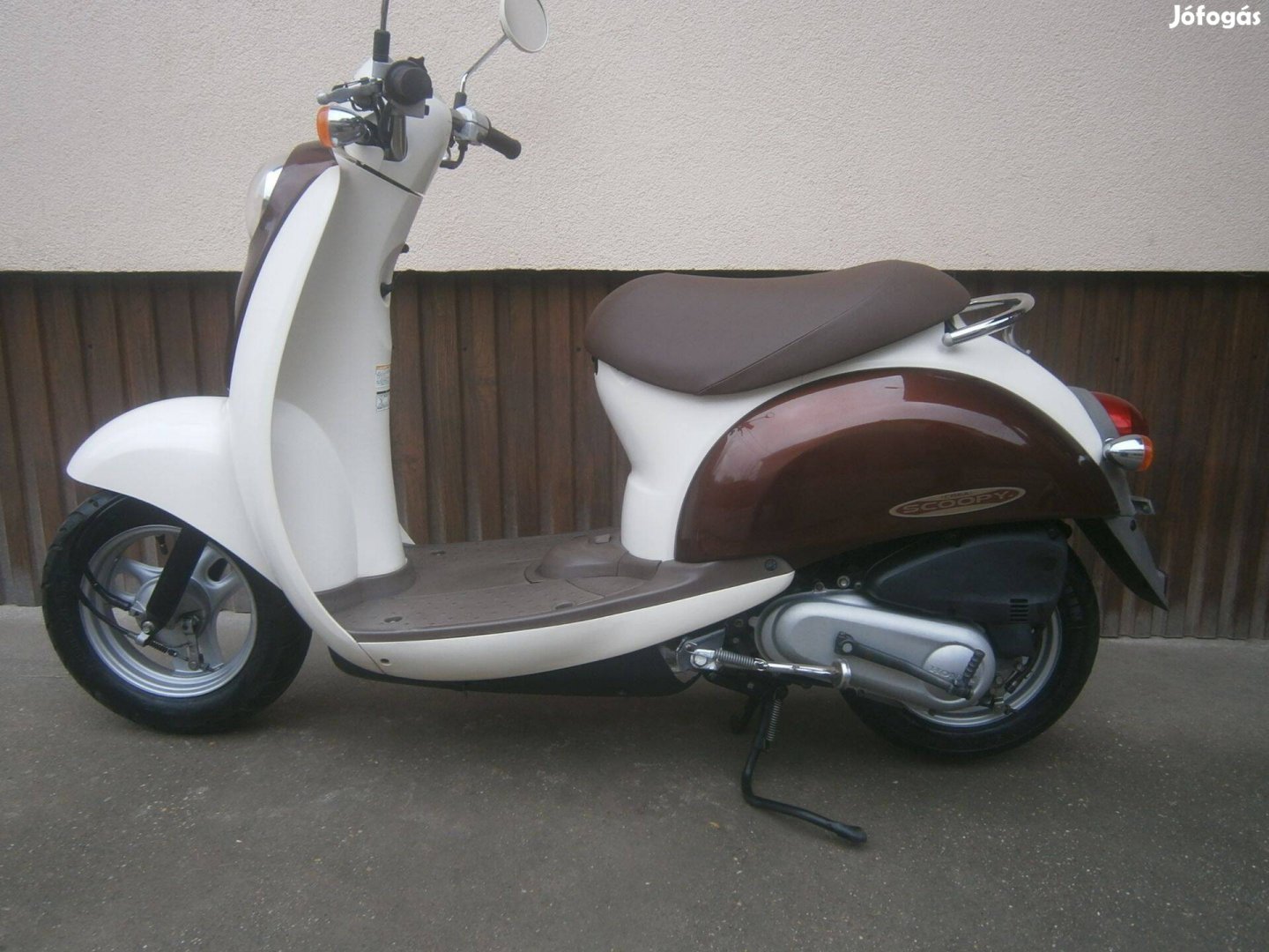 Honda Scoopy megkímélt állapotban házhoz is