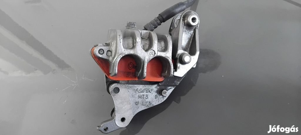 Honda St 1100 Pan European Bal első féknyereg